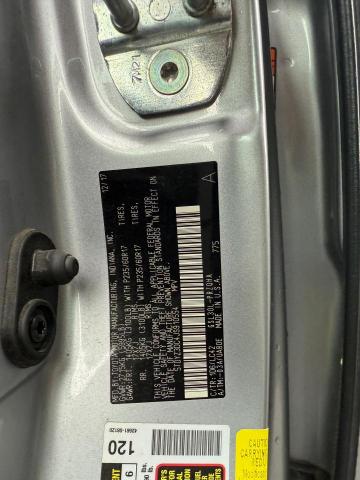 5TDYZ3DC4JS910554 - 2018 TOYOTA SIENNA XLE 银色 照片 11