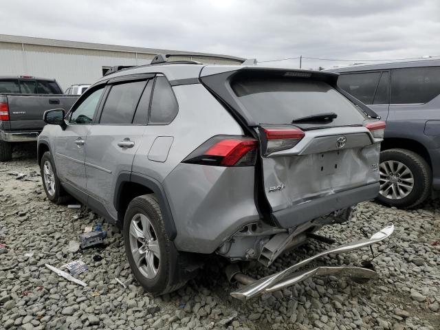 2T3P1RFV9KW008700 - 2019 TOYOTA RAV4 XLE GRAY photo 2