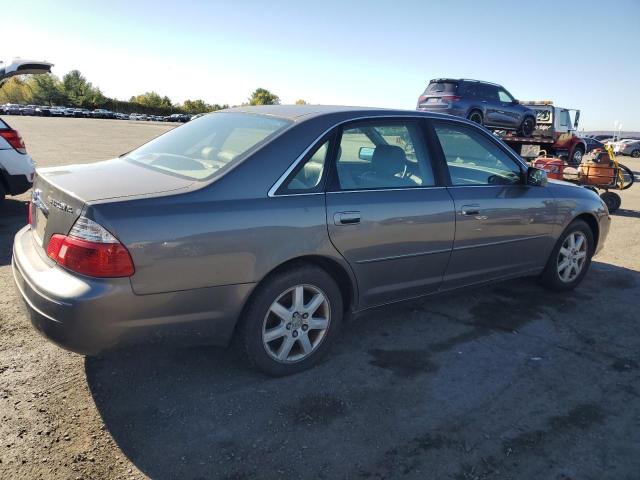 4T1BF28B34U343209 - 2004 TOYOTA AVALON XL رمادي صورة 3