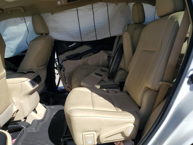 5TDKZRFH5JS528647 - 2018 TOYOTA HIGHLANDER SE თეთრი ფოტო 10