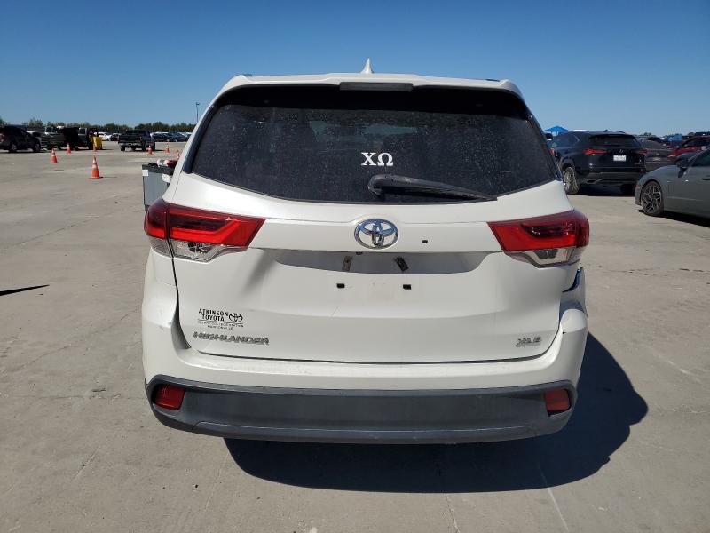 5TDKZRFH5JS528647 - 2018 TOYOTA HIGHLANDER SE თეთრი ფოტო 6