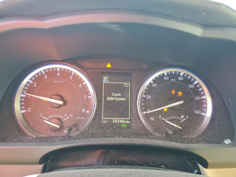 5TDKZRFH5JS528647 - 2018 TOYOTA HIGHLANDER SE თეთრი ფოტო 9