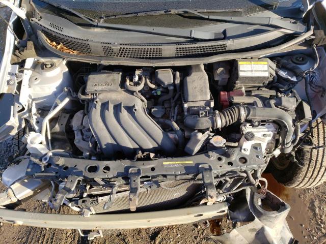 3N1CN7AP2JL860928 - 2018 NISSAN VERSA S Gümüş foto 11