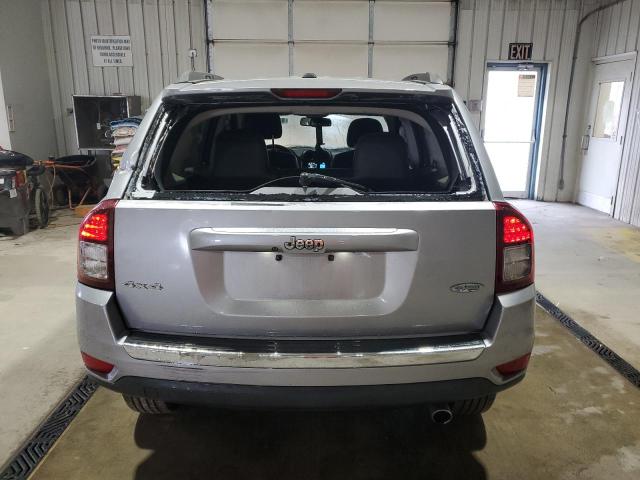 1C4NJDEB3GD559372 - 2016 JEEP COMPASS LATITUDE 灰色 照片 6