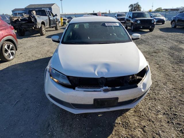 3VWDP7AJ5DM304132 - 2013 VOLKSWAGEN JETTA SE 白色 照片 5