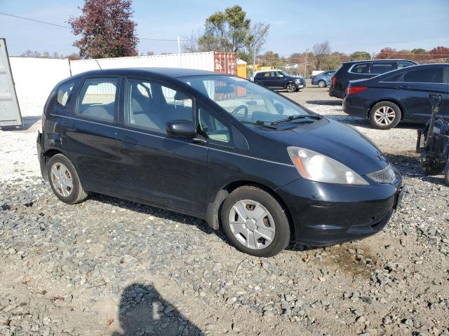 JHMGE8H31DC032844 - 2013 HONDA FIT შავი ფოტო 4