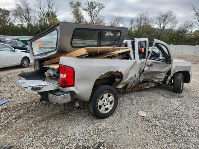 1GCEC19J38Z319611 - 2008 CHEVROLET SILVERADO C1500 SILVER photo 3