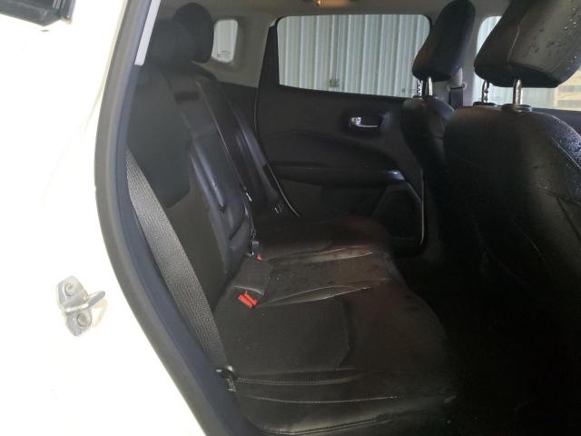 3C4NJDBB3JT155087 - 2018 JEEP COMPASS LATITUDE Blanco foto 10