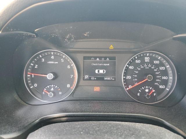 3KPF54AD5KE021389 - 2019 KIA FORTE EX RED photo 9