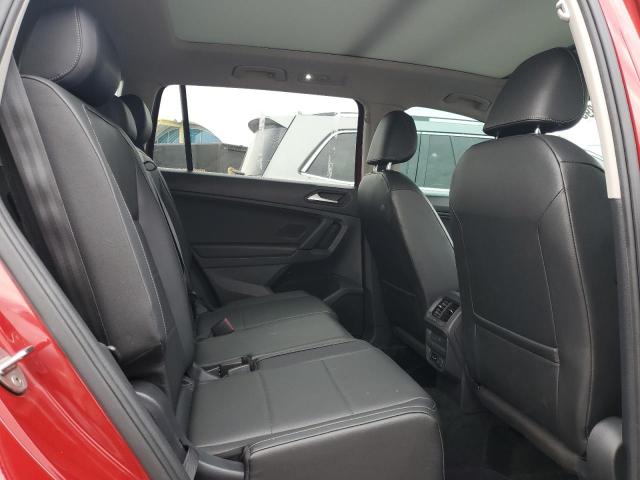 3VV2B7AX0KM011301 - 2019 VOLKSWAGEN TIGUAN SE Rouge photo 11