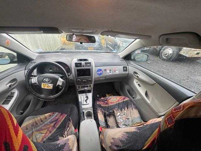 5YFBU4EEXDP148953 - 2013 TOYOTA COROLLA BASE Bleu photo 7