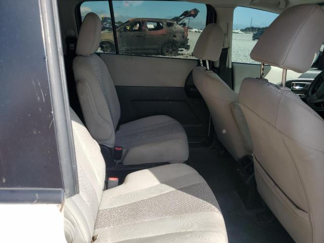 JM1CW2CL4C0112334 - 2012 MAZDA 5 WHITE photo 11