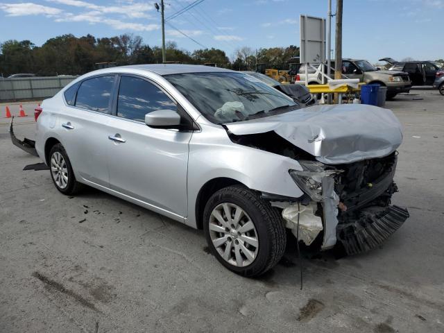 3N1AB7AP2JY202593 - 2018 NISSAN SENTRA S Srebrny zdjęcie 4