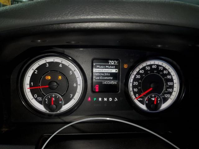 1C6RR6FG7KS514723 - 2019 RAM 1500 CLASS TRADESMAN Biały zdjęcie 9