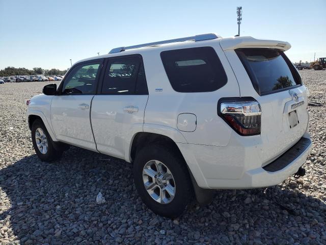 JTEZU5JR2F5087722 - 2015 TOYOTA 4RUNNER SR5 白色 照片 2