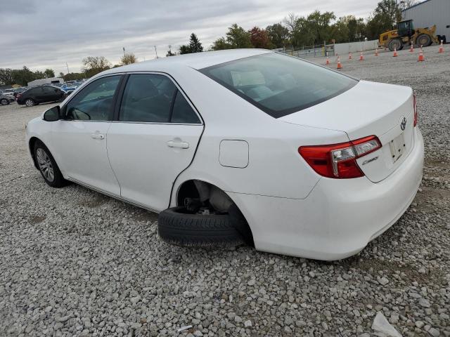 4T1BF1FK8EU370369 - 2014 TOYOTA CAMRY L WHITE photo 2