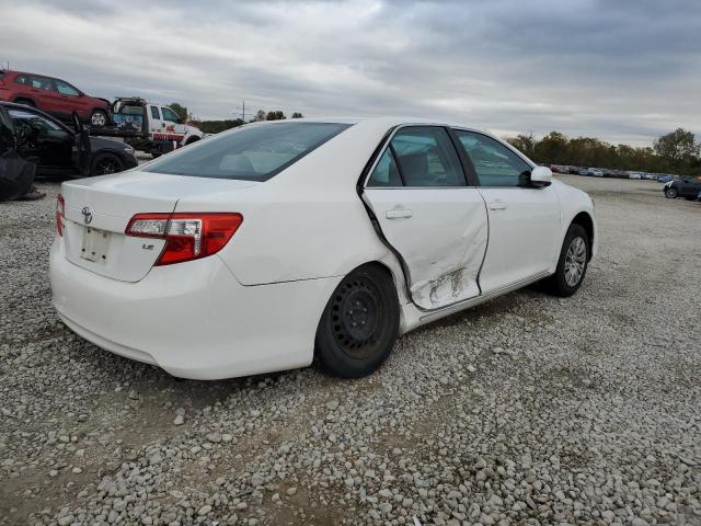 4T1BF1FK8EU370369 - 2014 TOYOTA CAMRY L WHITE photo 3