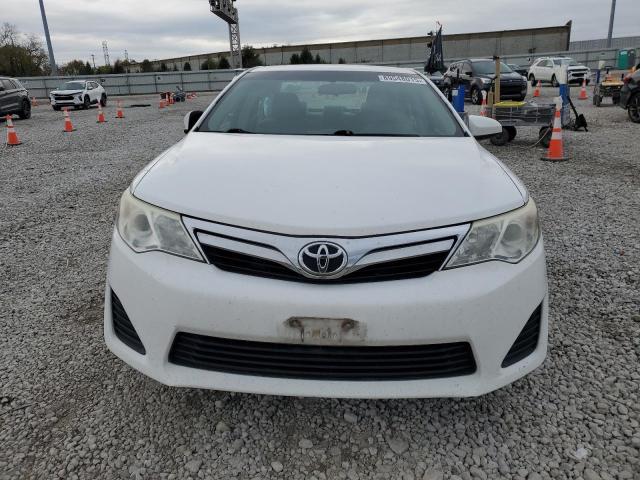 4T1BF1FK8EU370369 - 2014 TOYOTA CAMRY L WHITE photo 5