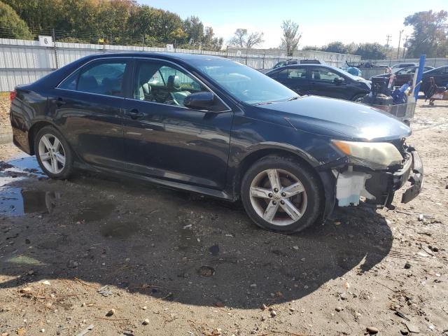 4T1BF1FK1DU248032 - 2013 TOYOTA CAMRY L BLACK photo 4