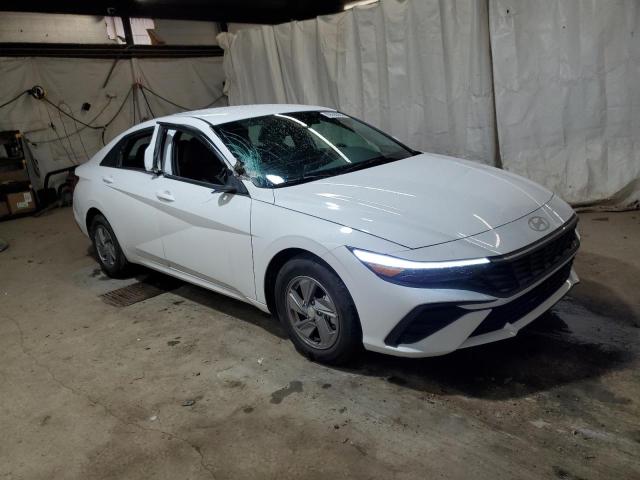 KMHLL4DG5SU898430 - 2025 HYUNDAI ELANTRA SE 白色 照片 4