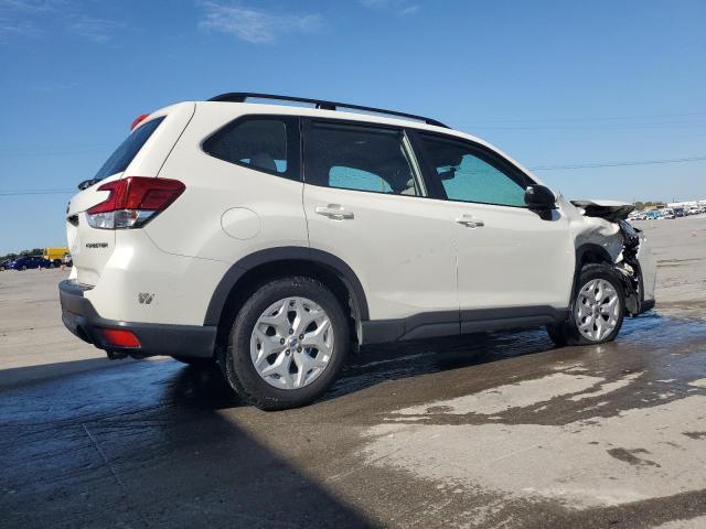 JF2SKADC5LH536401 - 2020 SUBARU FORESTER 白色 照片 3