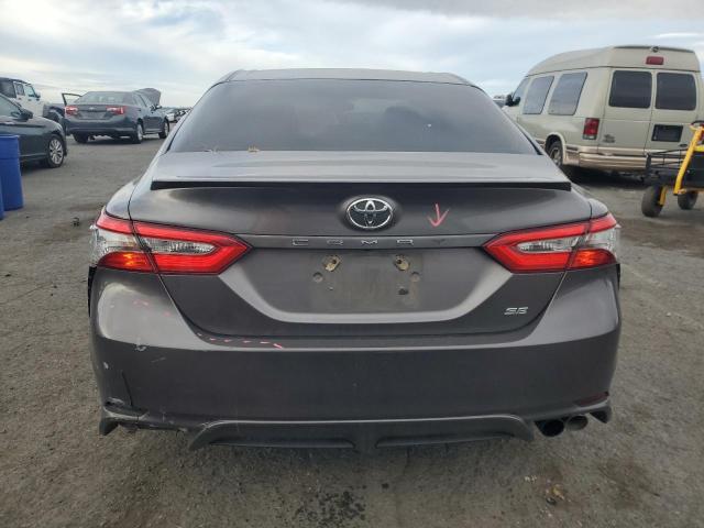 4T1B11HK4JU613617 - 2018 TOYOTA CAMRY L 灰色 照片 6