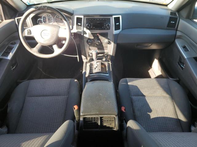 1J8GR48K29C545218 - 2009 JEEP GRAND CHER LAREDO 银色 照片 8