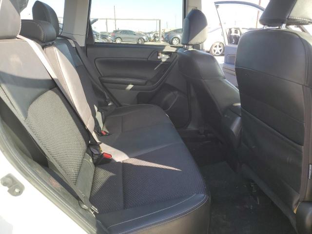 JF2SJAGCXJH542867 - 2018 SUBARU FORESTER 2.5I PREMIUM WHITE photo 10