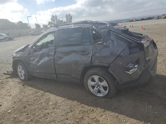 2T3MWRFV9LW059992 - 2020 TOYOTA RAV4 LE GRAY photo 2