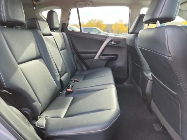 2T3DFREV6HW679451 - 2017 TOYOTA RAV4 LIMITED SILVER photo 11