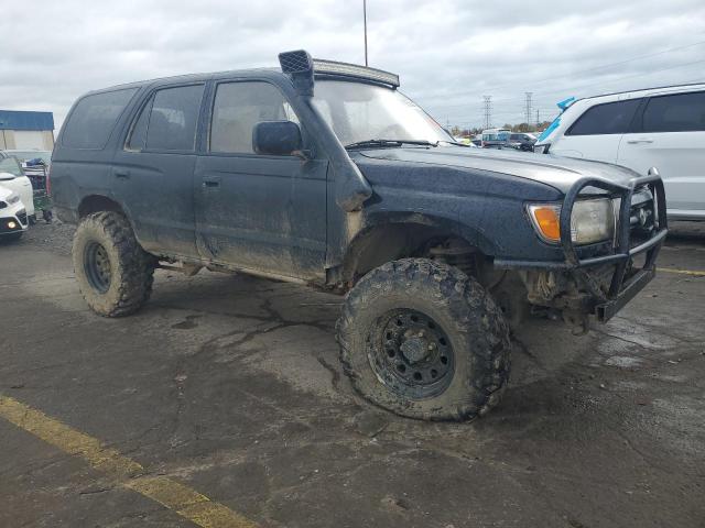 JT3HN86R1W0182426 - 1998 TOYOTA 4RUNNER SR5 BLACK photo 4