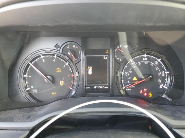 JTEEU5JR5P5289017 - 2023 TOYOTA 4RUNNER SR5 SILVER photo 9