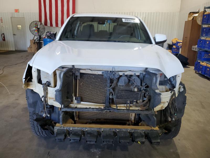 3TMCZ5AN0KM210804 - 2019 TOYOTA TACOMA DOUBLE CAB Biały zdjęcie 5