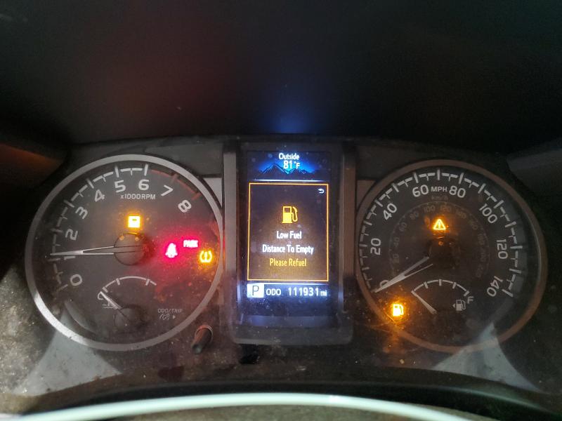 3TMCZ5AN0KM210804 - 2019 TOYOTA TACOMA DOUBLE CAB Biały zdjęcie 9