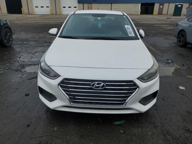 3KPC24A34KE074393 - 2019 HYUNDAI ACCENT SE 白色 照片 5