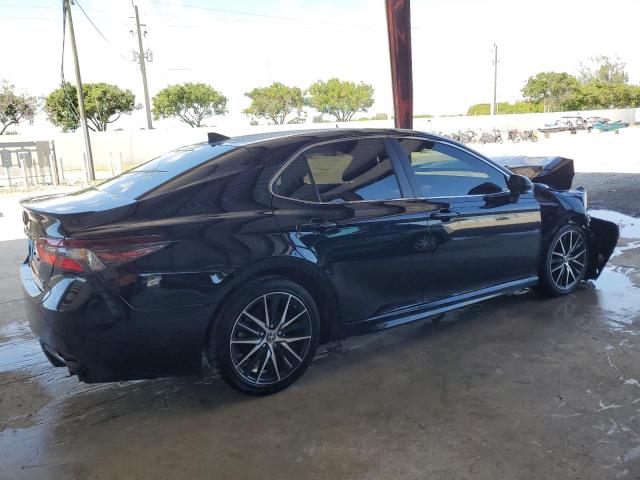 4T1T11AK1RU898321 - 2024 TOYOTA CAMRY SE NIGHT SHADE BLACK photo 3