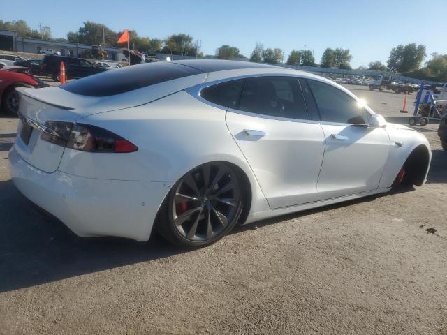 5YJSA1E46KF313887 - 2019 TESLA MODEL S WHITE photo 3