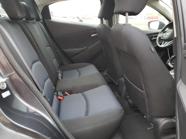 3MYDLBZV3GY127927 - 2016 TOYOTA SCION IA CHARCOAL photo 10