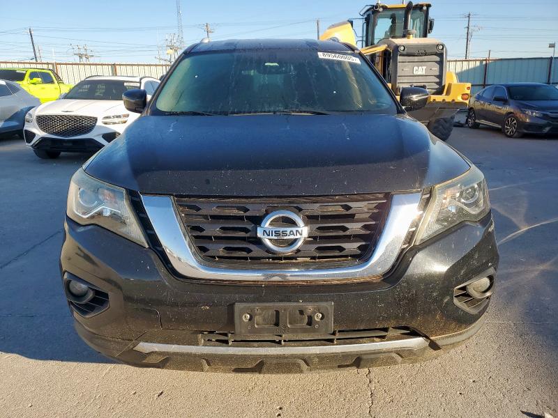 5N1DR2MN9HC613927 - 2017 NISSAN PATHFINDER S 石墨色 照片 5