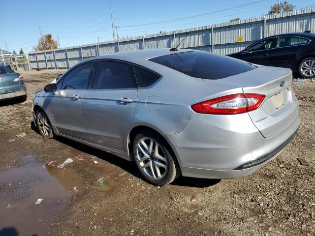 1FA6P0HD7G5124038 - 2016 FORD FUSION SE SILVER photo 2