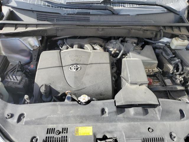 5TDJZRFH0JS554259 - 2018 TOYOTA HIGHLANDER SE ვერცხლისფერი ფოტო 12