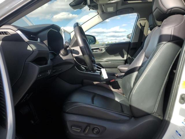 2T3DWRFV7LW065581 - 2020 TOYOTA RAV4 LIMITED WHITE photo 7