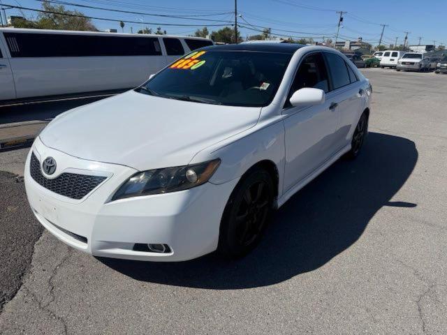 4T1BE46KX8U256690 - 2008 TOYOTA CAMRY CE WHITE photo 2
