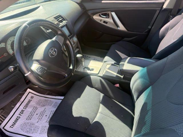 4T1BE46KX8U256690 - 2008 TOYOTA CAMRY CE WHITE photo 9