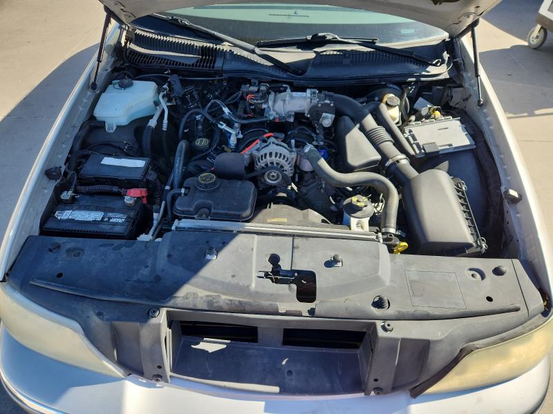 1LNHM81W57Y631150 - 2007 LINCOLN TOWN CAR SIGNATURE Сріблястий фото 11