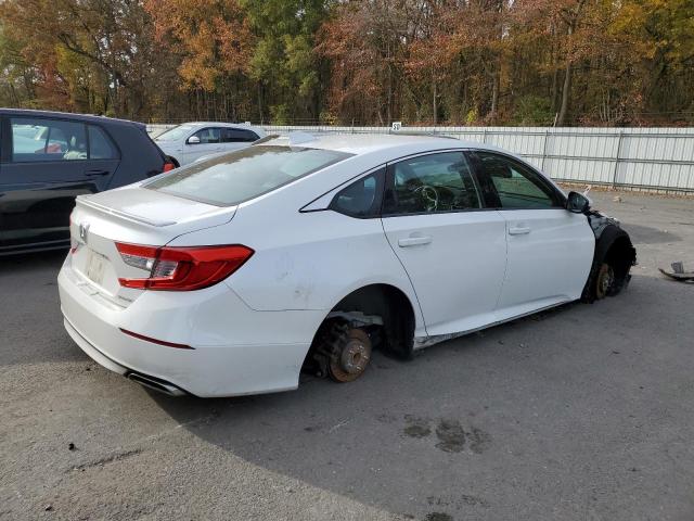 1HGCV1F3XJA080586 - 2018 HONDA ACCORD SPORT თეთრი ფოტო 3