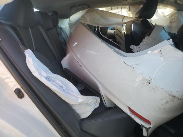 4T1G11AK8LU912563 - 2020 TOYOTA CAMRY SE WHITE photo 10