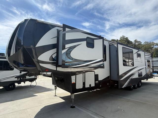 5SFCG4435JE351024 - 2018 HEARTLAND CYCLONE 灰色 照片 1