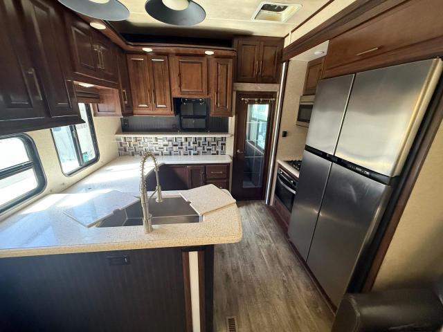 5SFCG4435JE351024 - 2018 HEARTLAND CYCLONE 灰色 照片 14