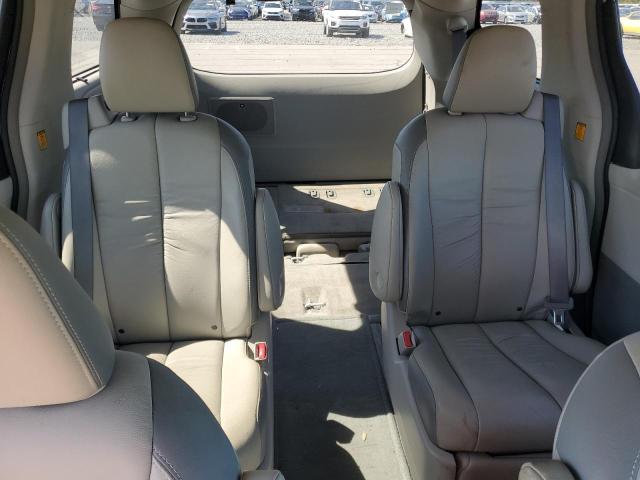 5TDYK3DC8CS190893 - 2012 TOYOTA SIENNA XLE 白色 照片 10